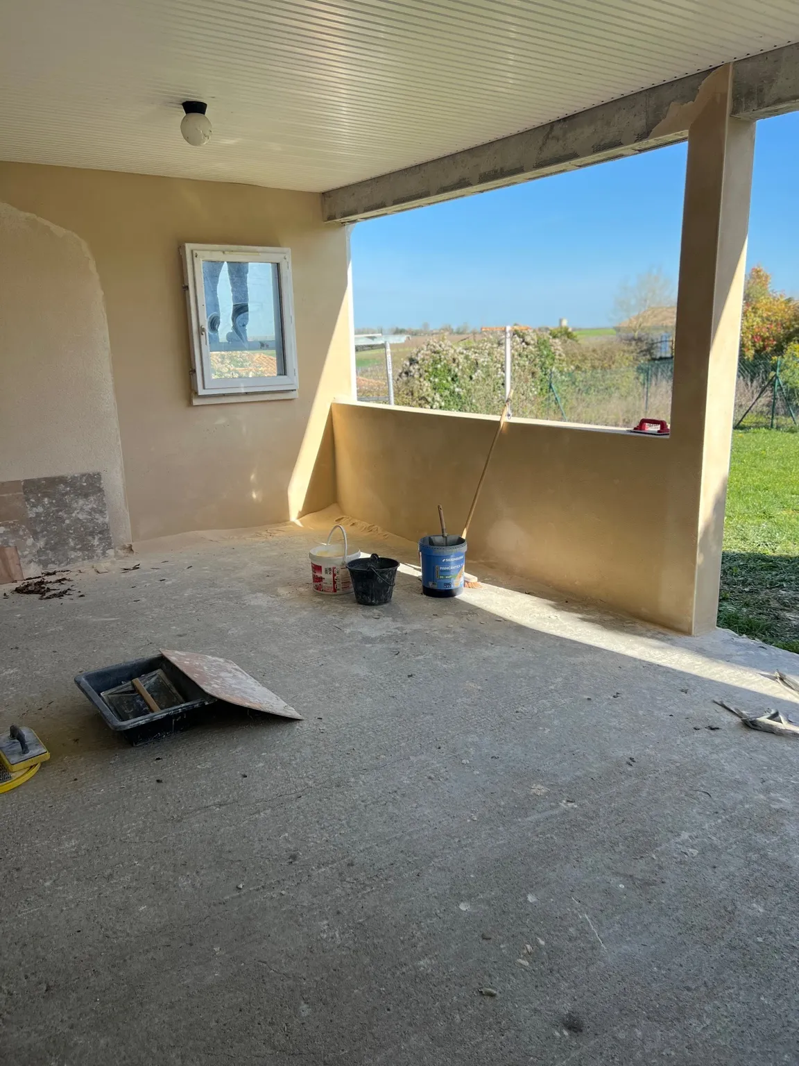 Crépi extérieur réparé et remis à neuf